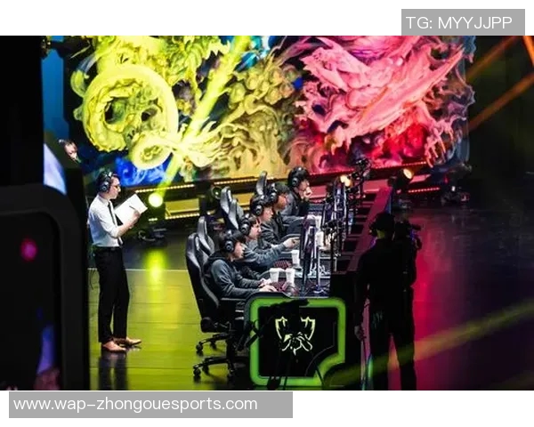 电竞比分国际邀请赛分析RNG团队在耐力赛中的表现与策略调整